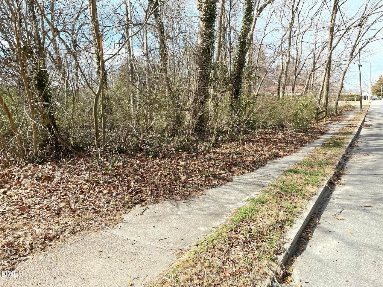 375 Rockspring Street - Photo 1