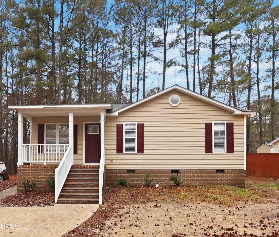 1040 Spawn Place - Photo 1