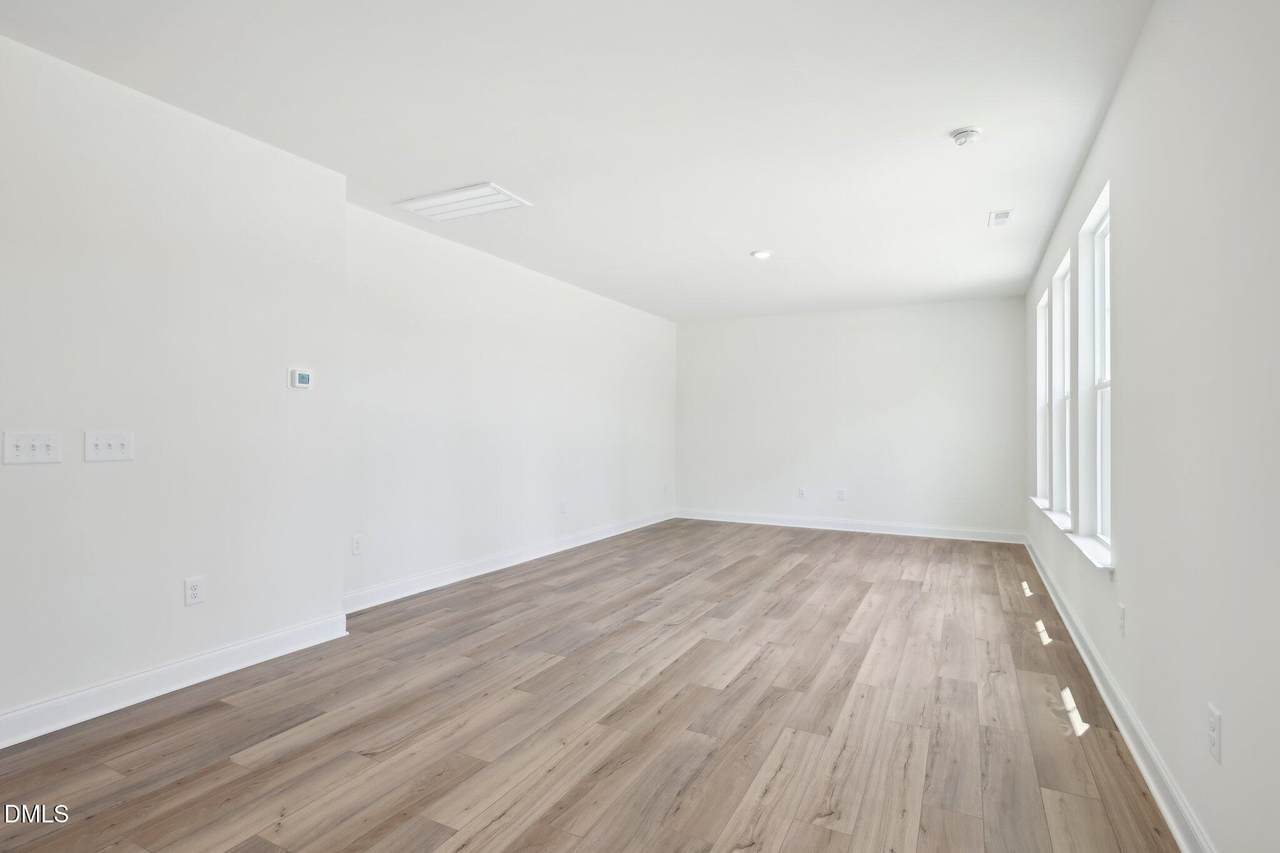 1052 Bolton Pointe Drive - Photo 1