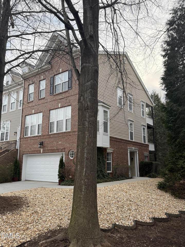 3647 Edgemont Drive - Photo 1