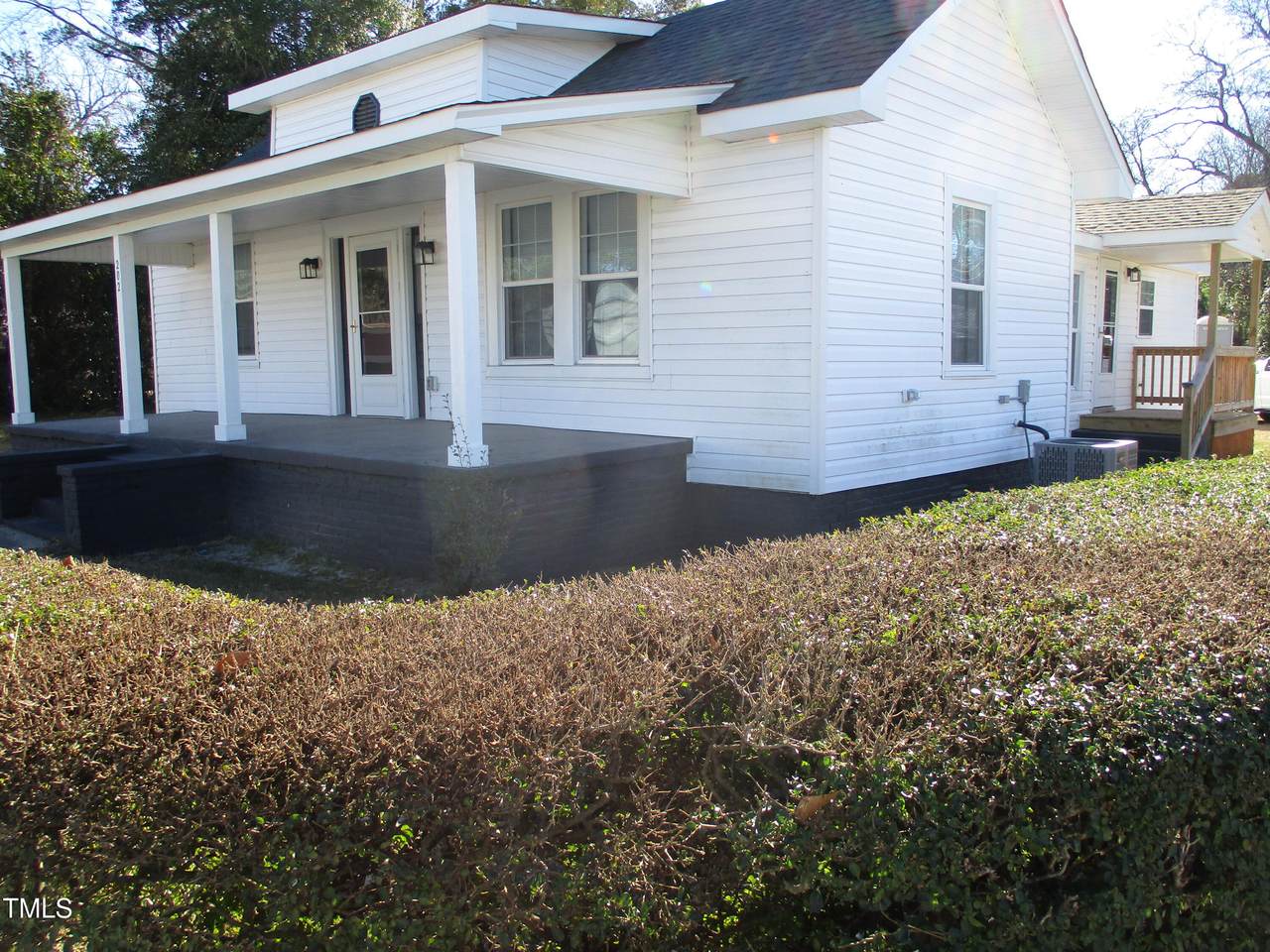 202 Washington Street - Photo 1