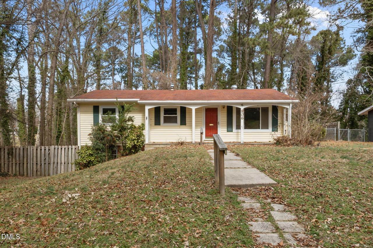906 Maynard Avenue - Photo 1