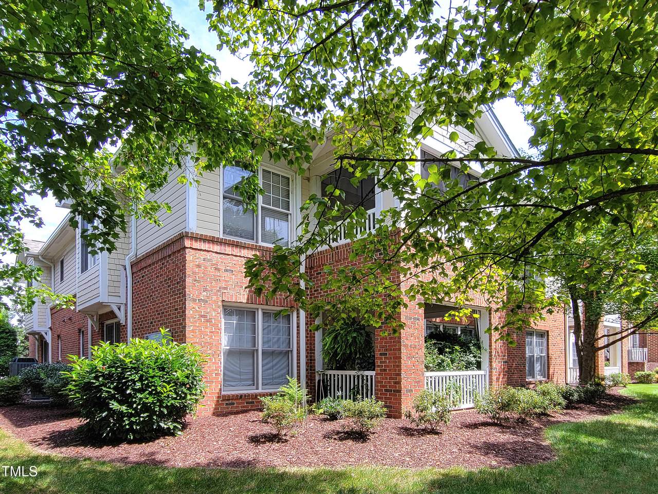228 Waterford Lake Drive - Photo 1