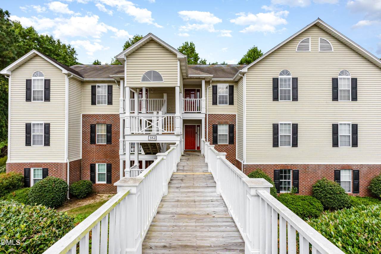 352 Bubble Creek Court - Photo 1