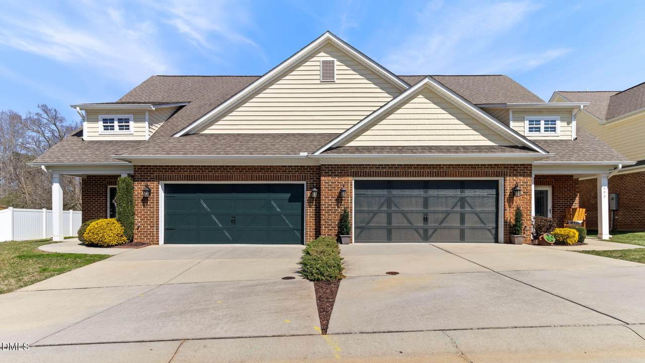 402 Mockingbird Lane - Photo 1