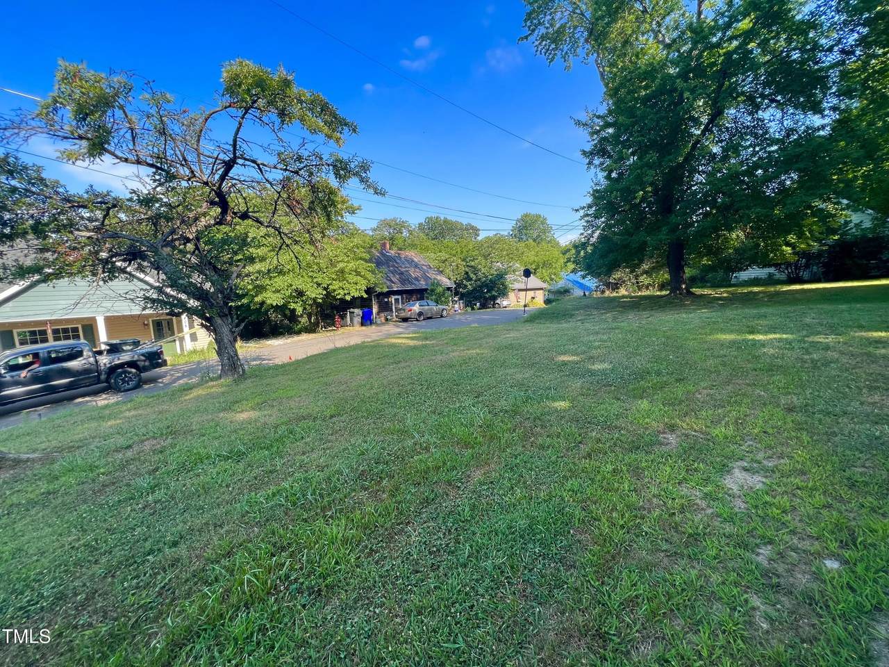116 Sunset Circle - Photo 1