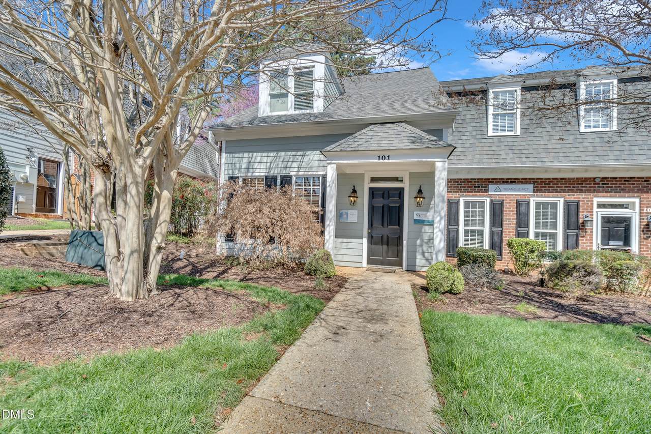 101 Brady Court - Photo 1