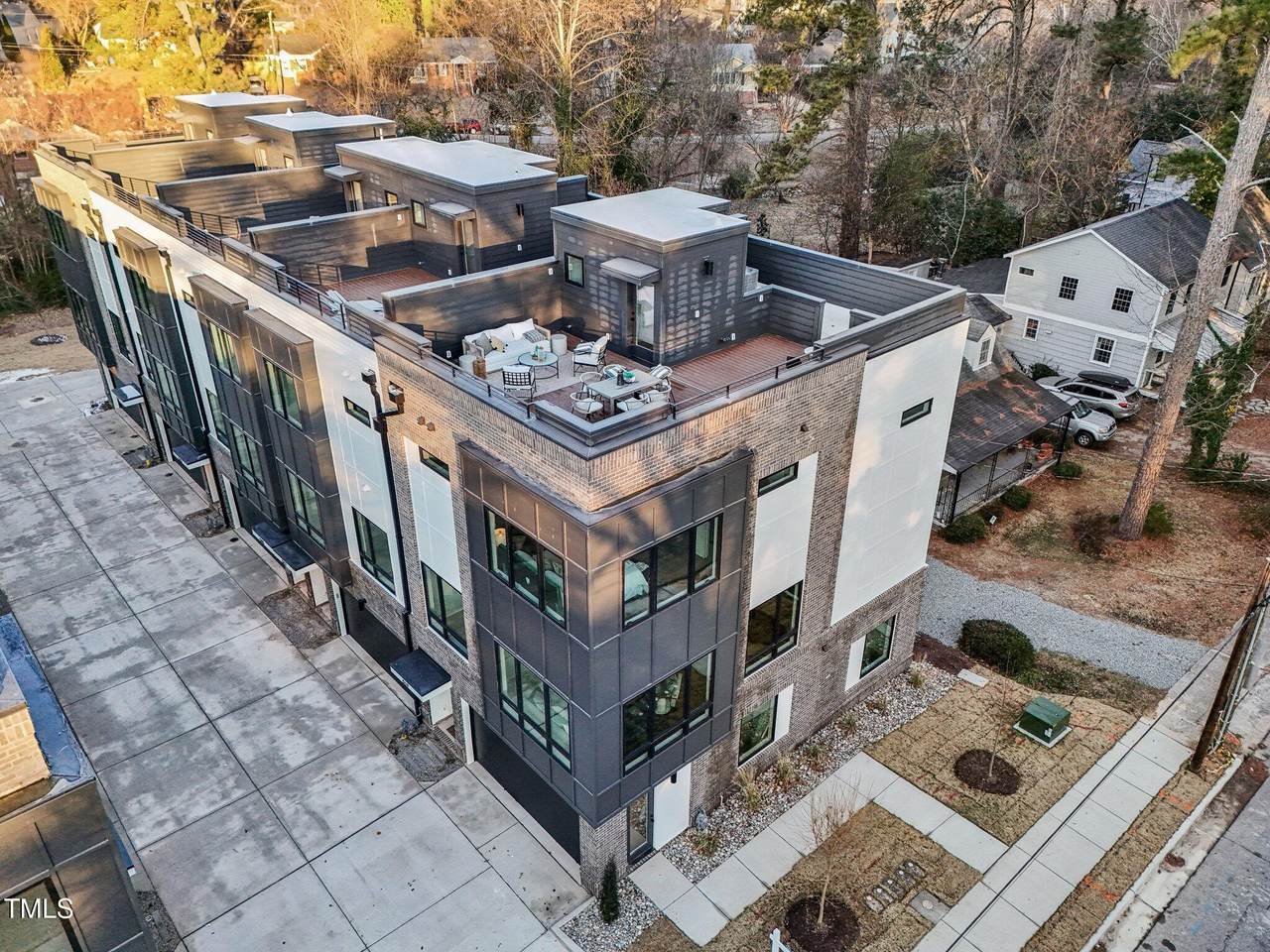 512 Edgecreek Drive - Photo 1