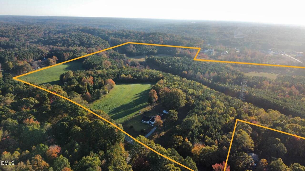 6900, 6918 Russell Road - Photo 1