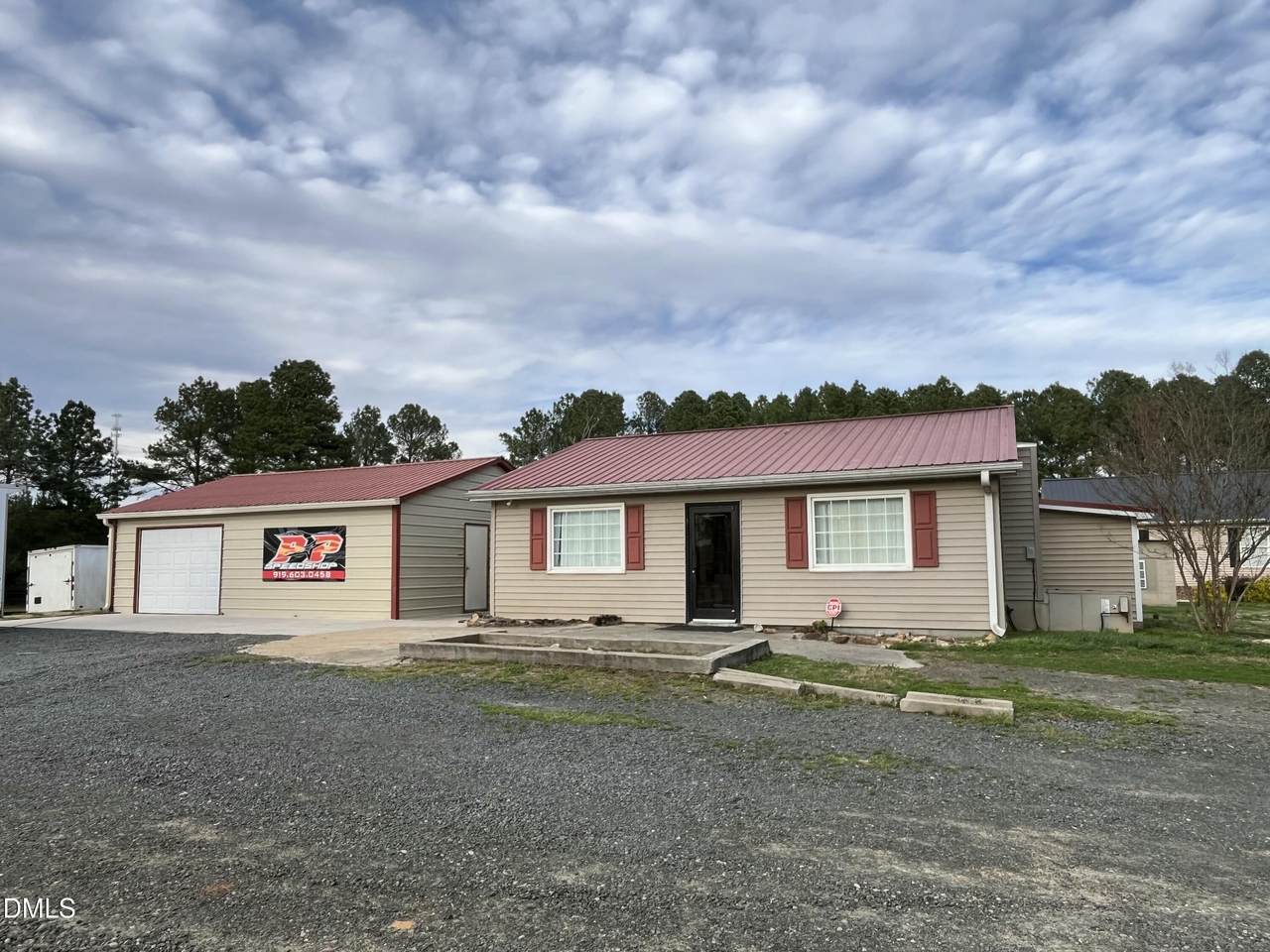 1193 Us 158 Highway - Photo 1