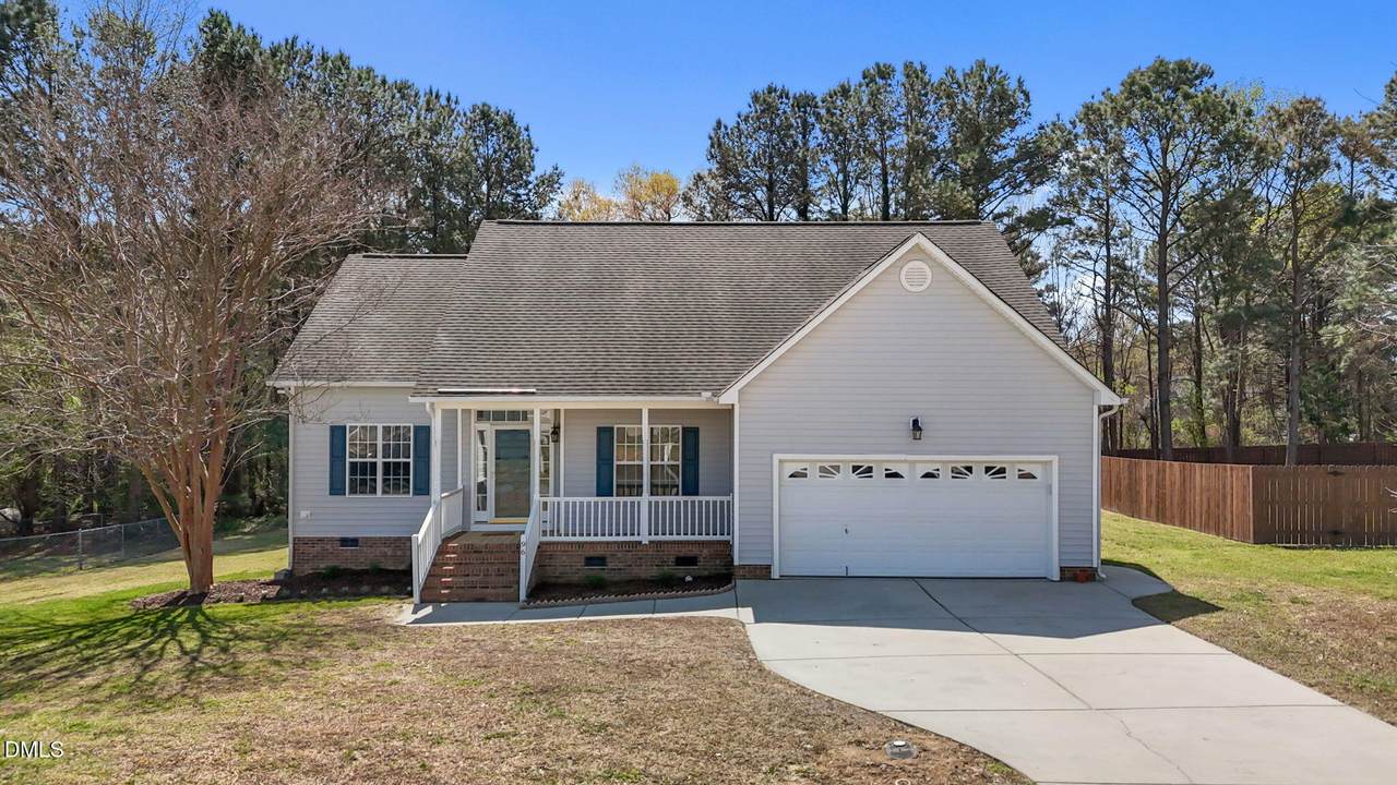 96 Clarence Lane - Photo 1