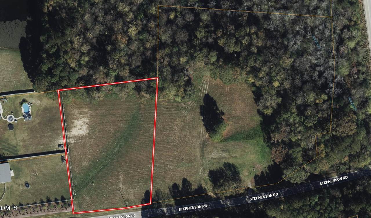 1006 Stephenson Road - Photo 1