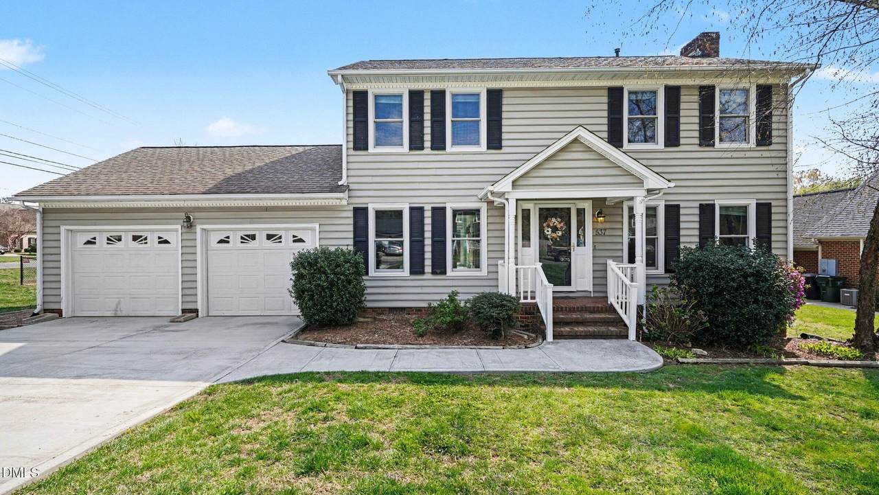 537 Gurney Street - Photo 1