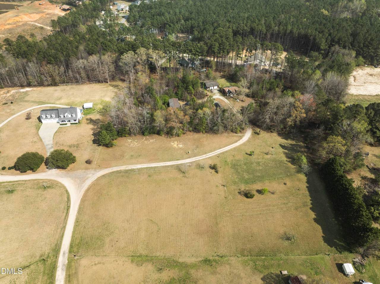 100 Meredith Lane - Photo 1