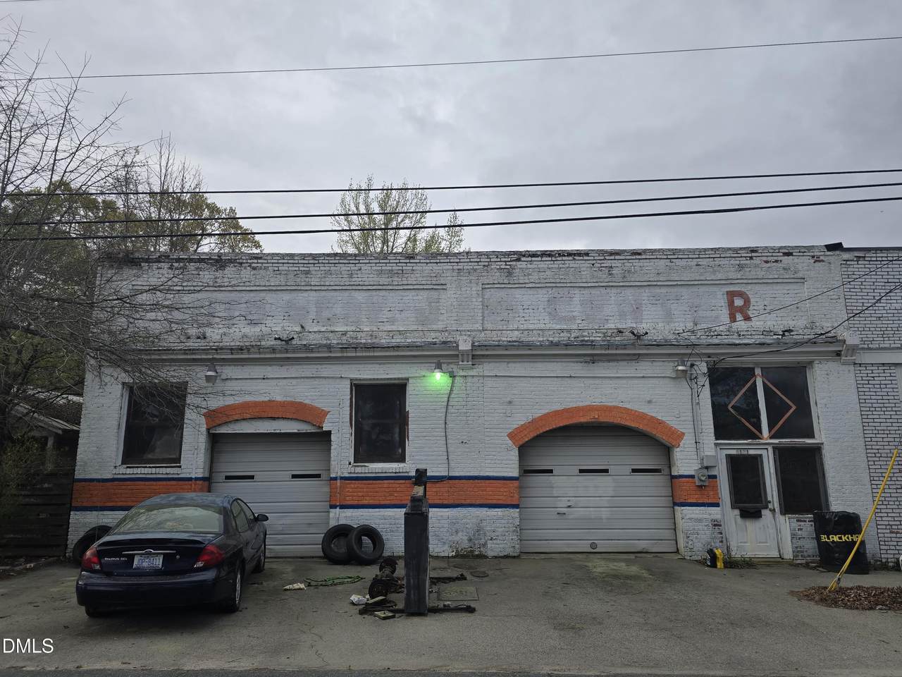 6121 Main Street - Photo 1