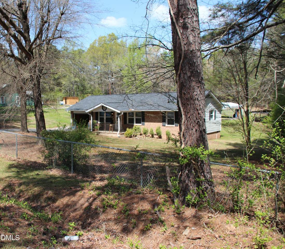 822 Clayton Road - Photo 1