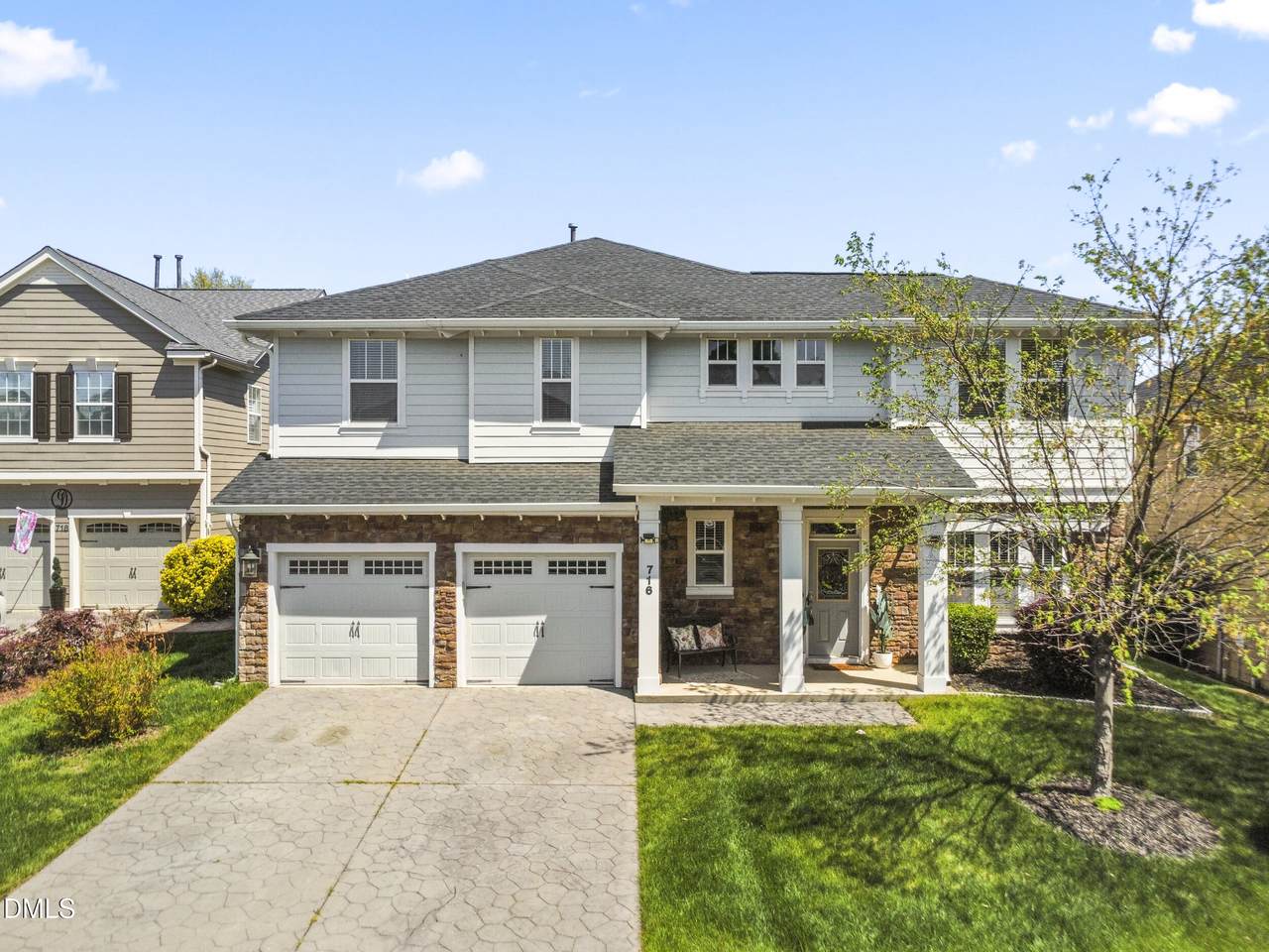 716 Pierside Drive - Photo 1