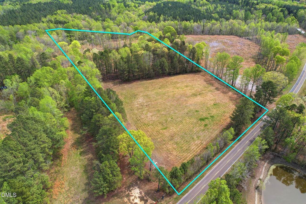 6134 Bob Daniel Road - Photo 1