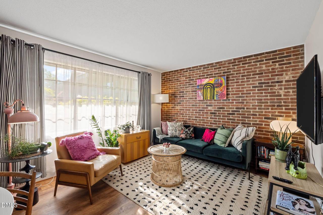 807 Trinity Avenue - Photo 1