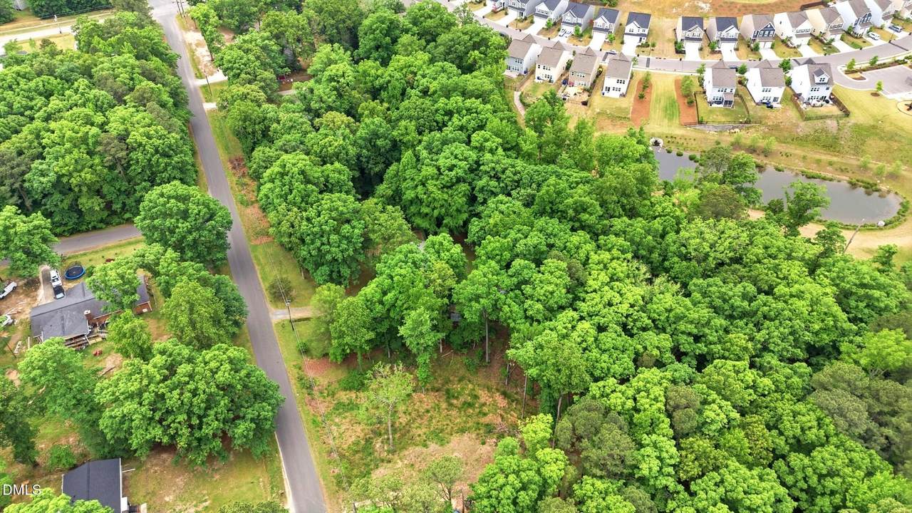 909 Valmet Drive - Photo 1
