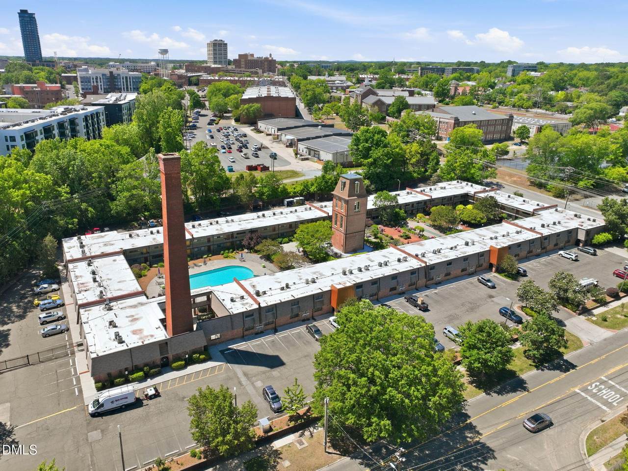807 Trinity Avenue - Photo 1