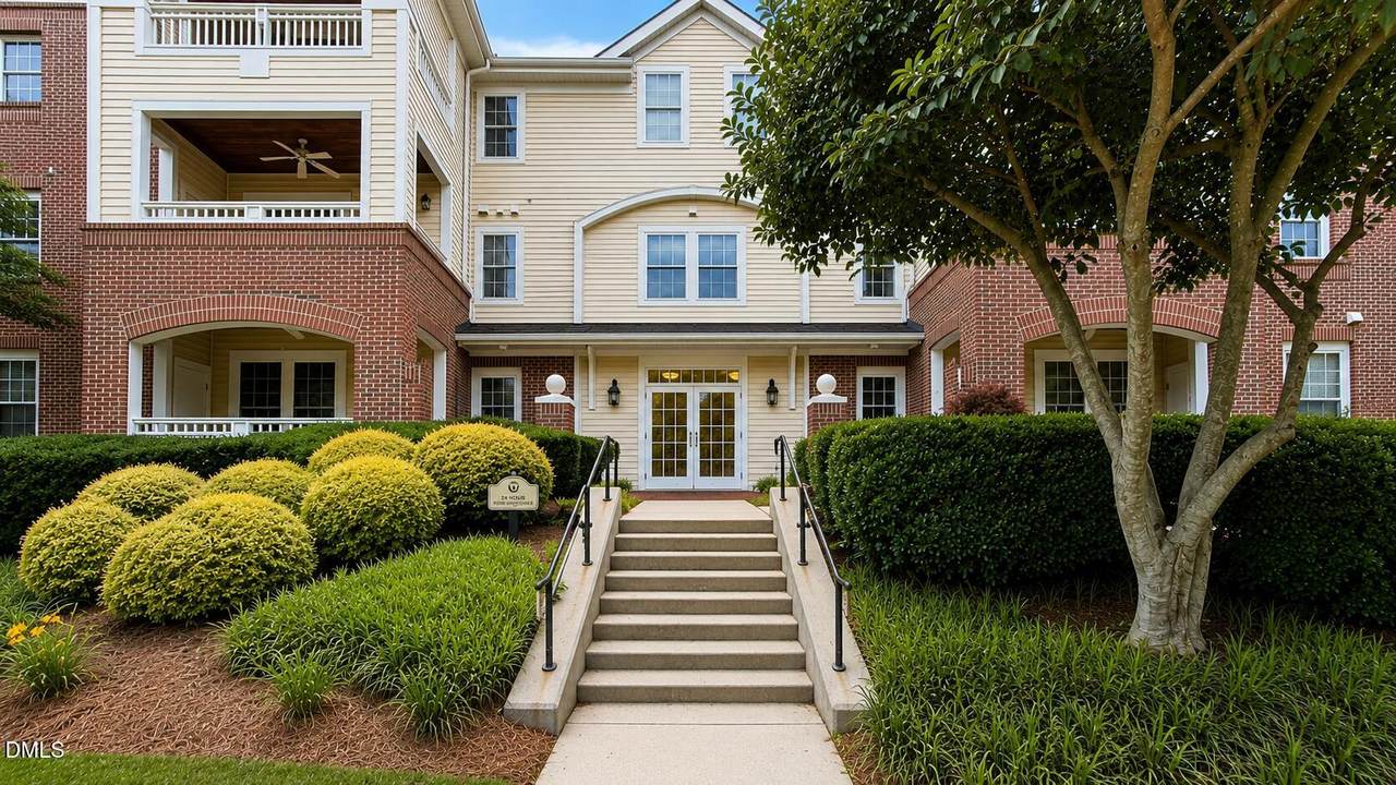 108 Northbrook Drive - Photo 1
