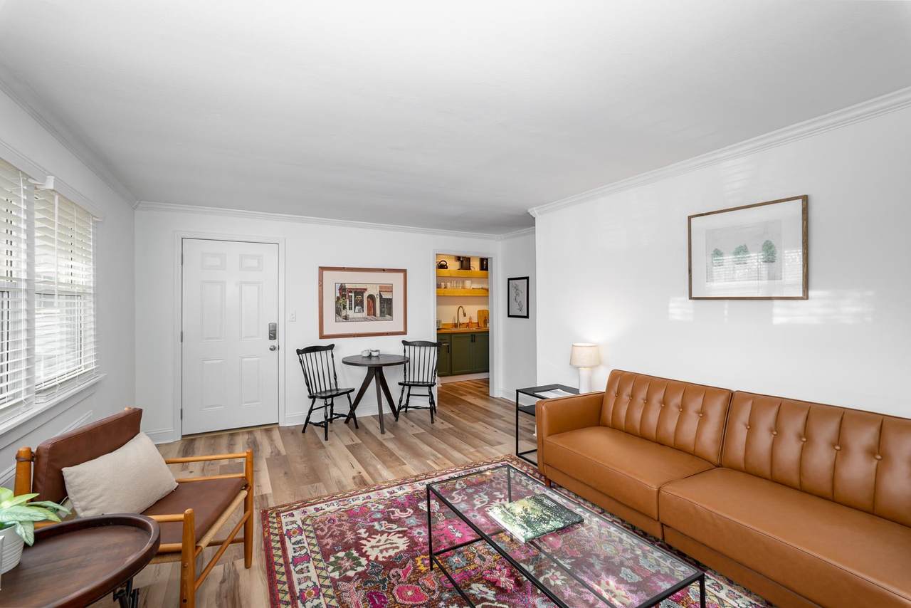 705 Daniels Street - Photo 1