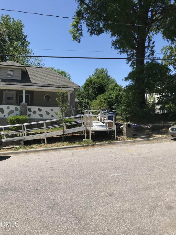 1110 Moreland Avenue - Photo 1