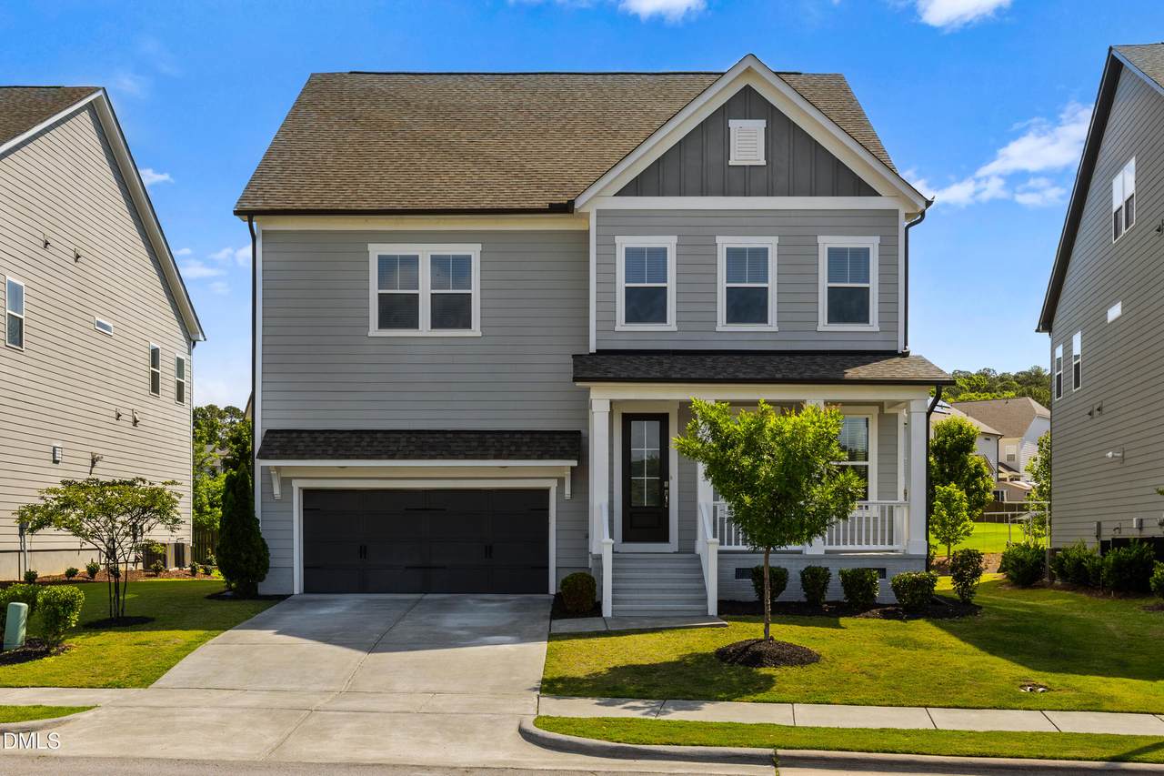 912 Village View Lane - Photo 1