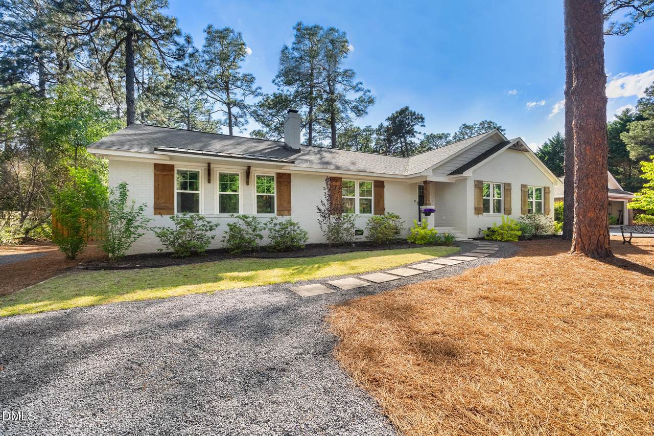 5 Mcleod Road - Photo 1