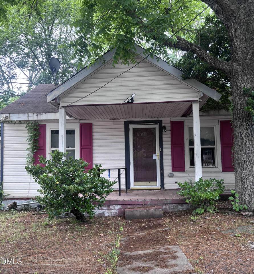 800 Vardaman Street - Photo 1