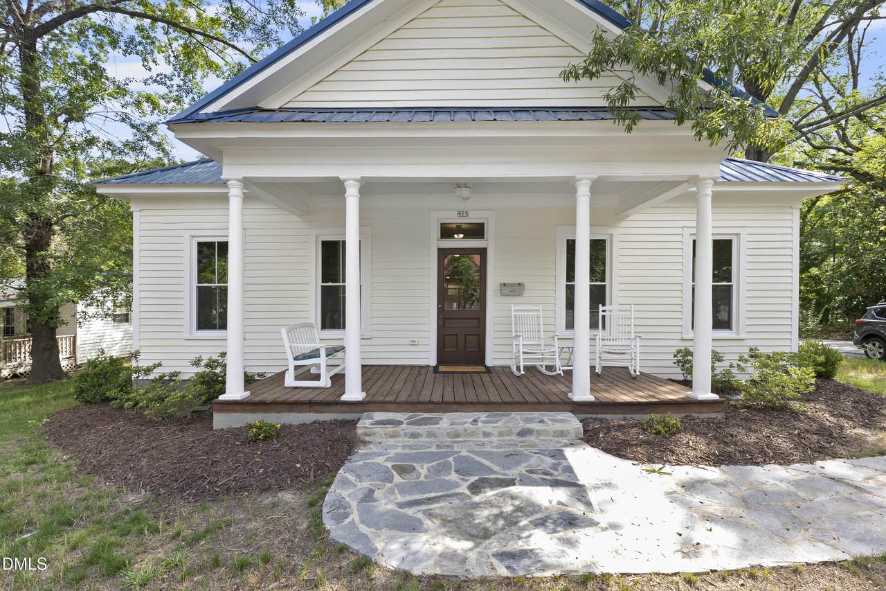 915 3rd Street - Photo 1