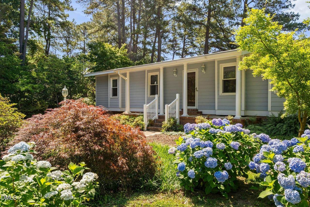 4704 Bernie Place - Photo 1