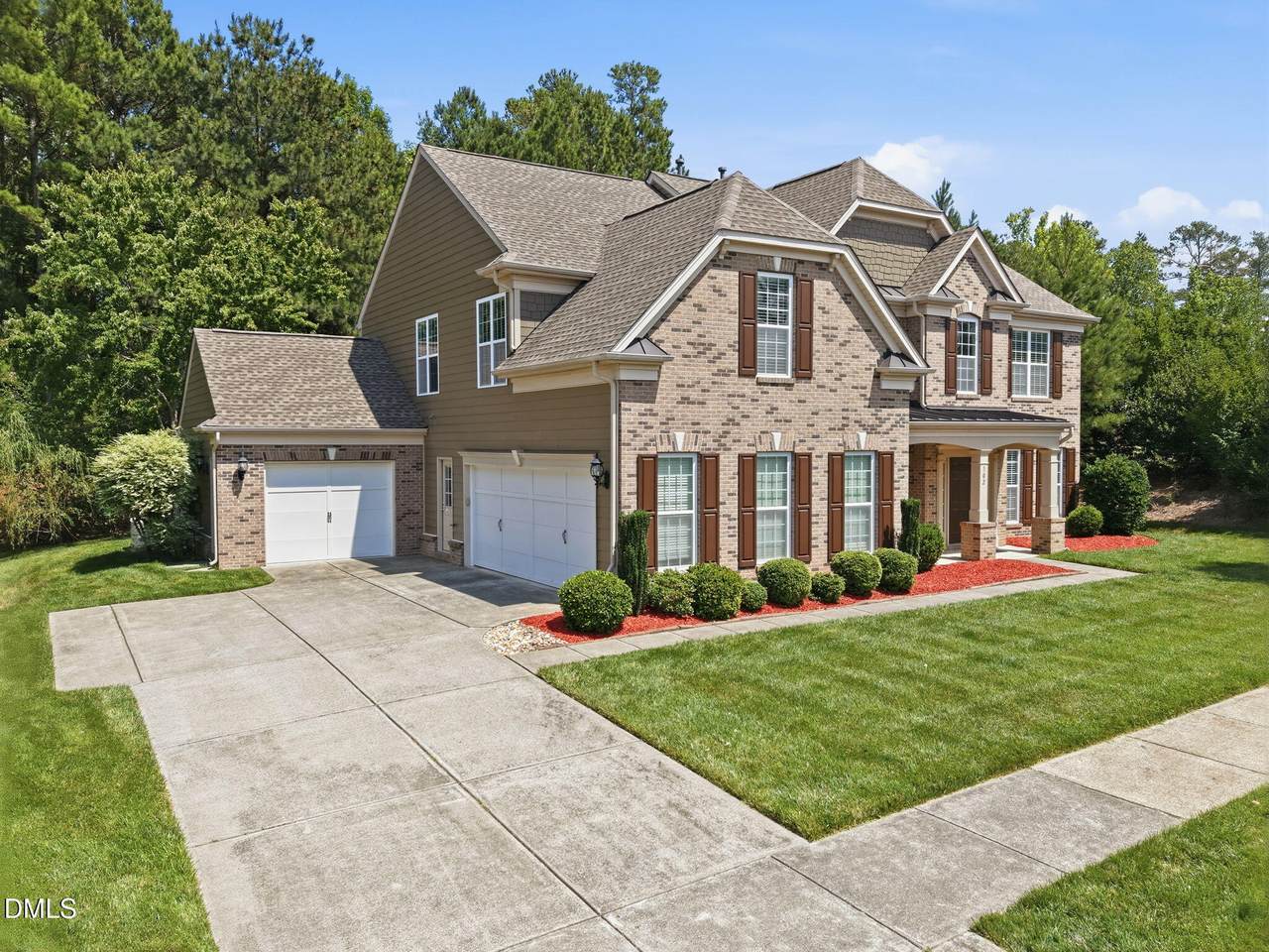 102 Alliance Circle - Photo 1