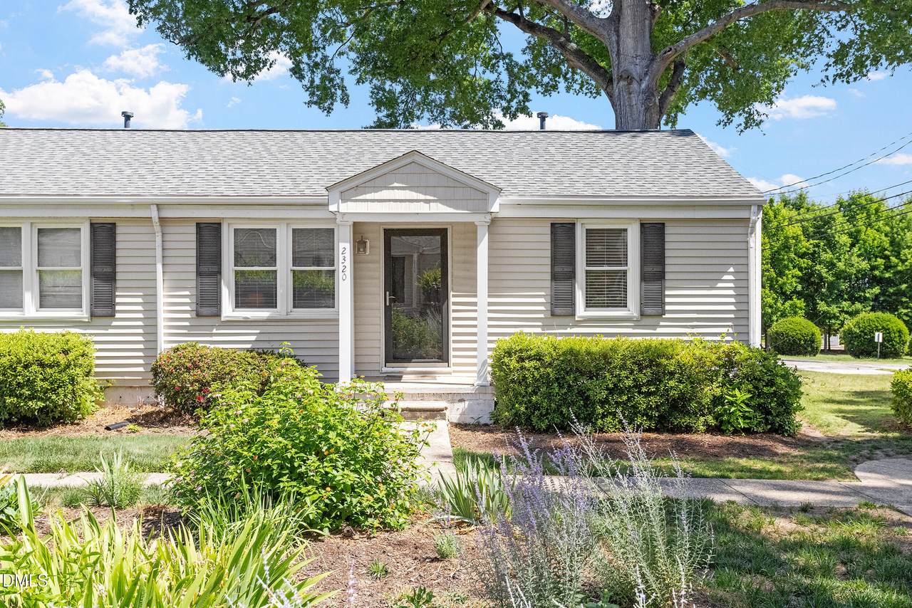 2320 Bernard Street - Photo 1
