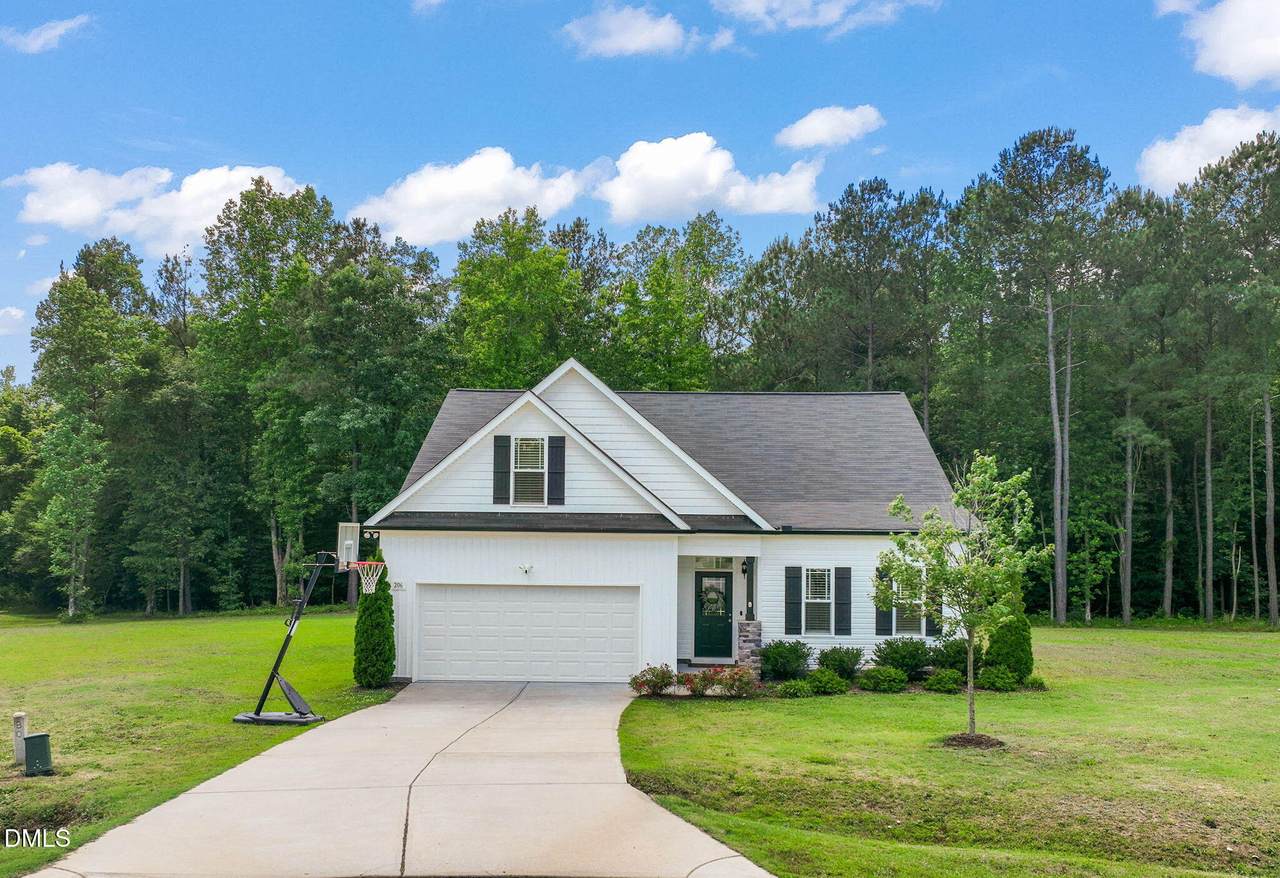 206 Titus Lane - Photo 1
