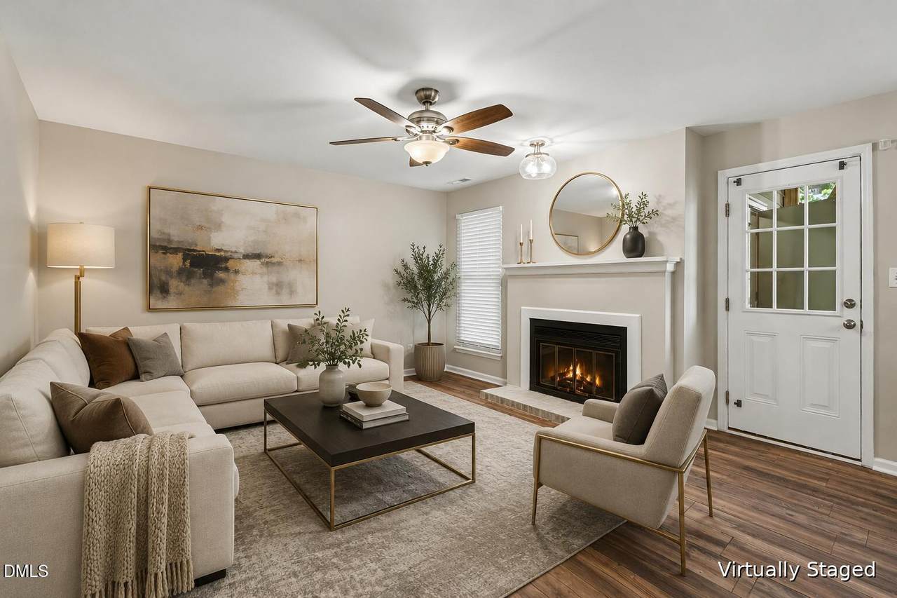 403 Gooseneck Drive - Photo 1
