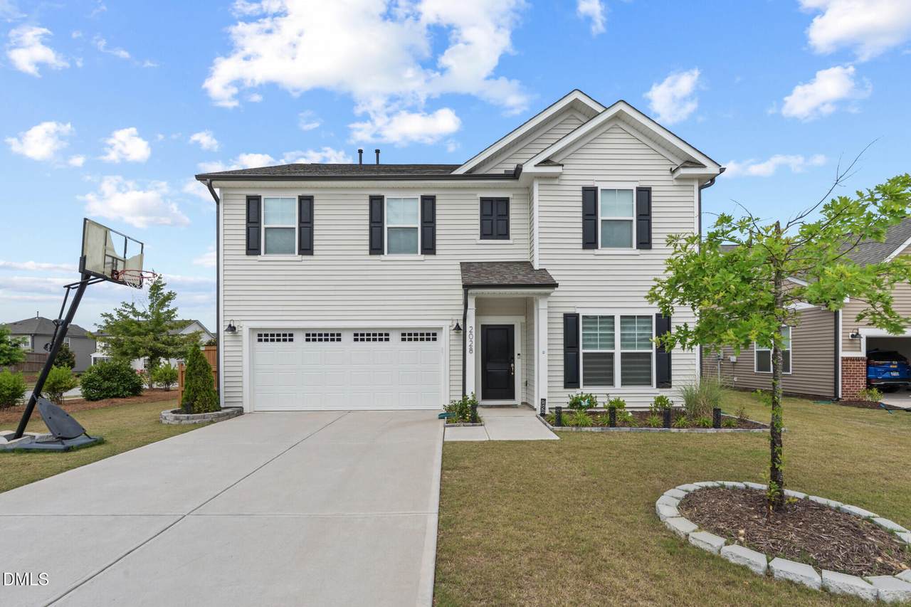 2028 Fox Chapel Place - Photo 1
