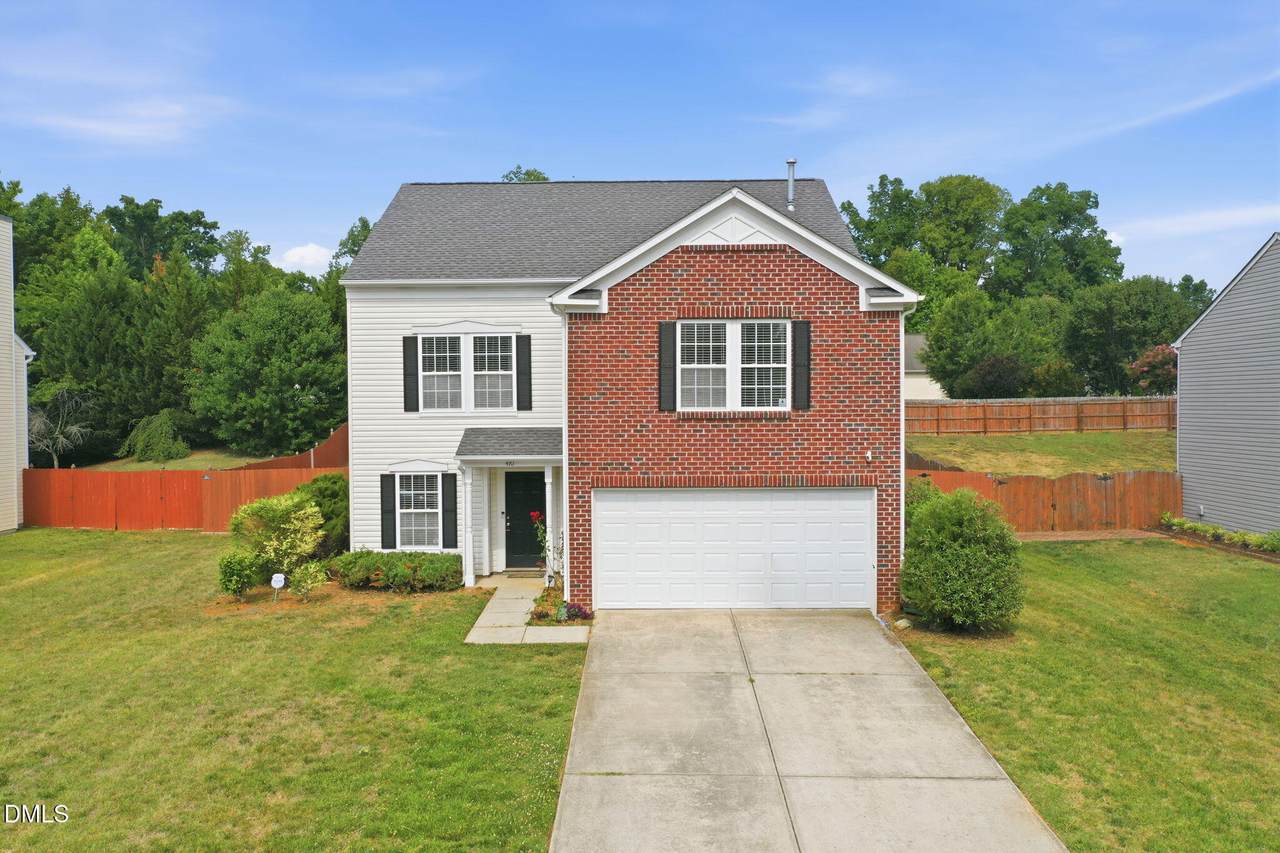 410 Walnut Crossing Drive - Photo 1