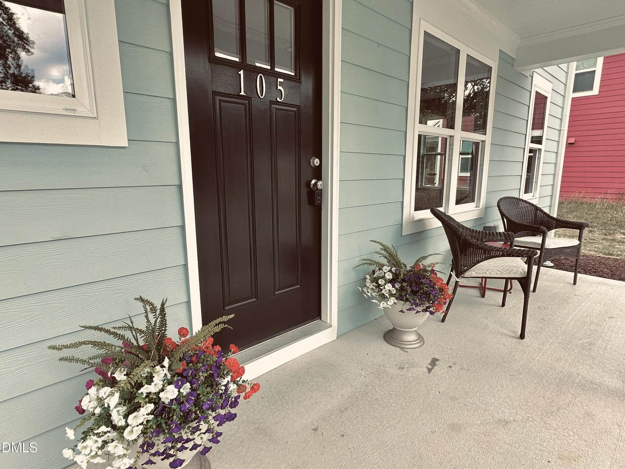 105 Hunter Place - Photo 1