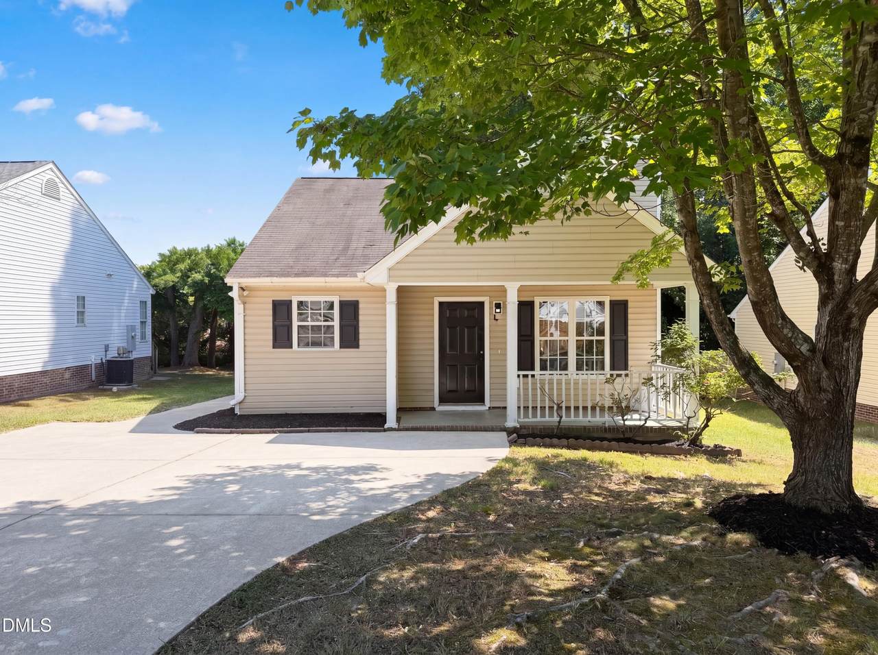 524 Pearce Avenue - Photo 1