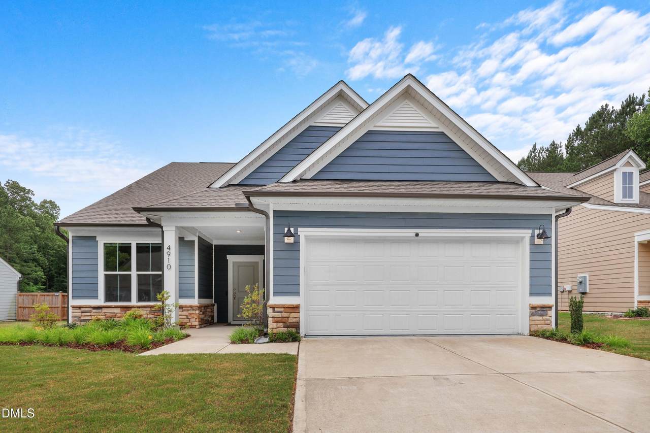 4910 Moosehead Way - Photo 1