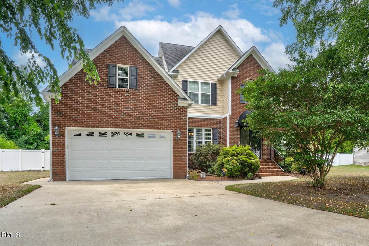 1328 Genoa Court - Photo 1