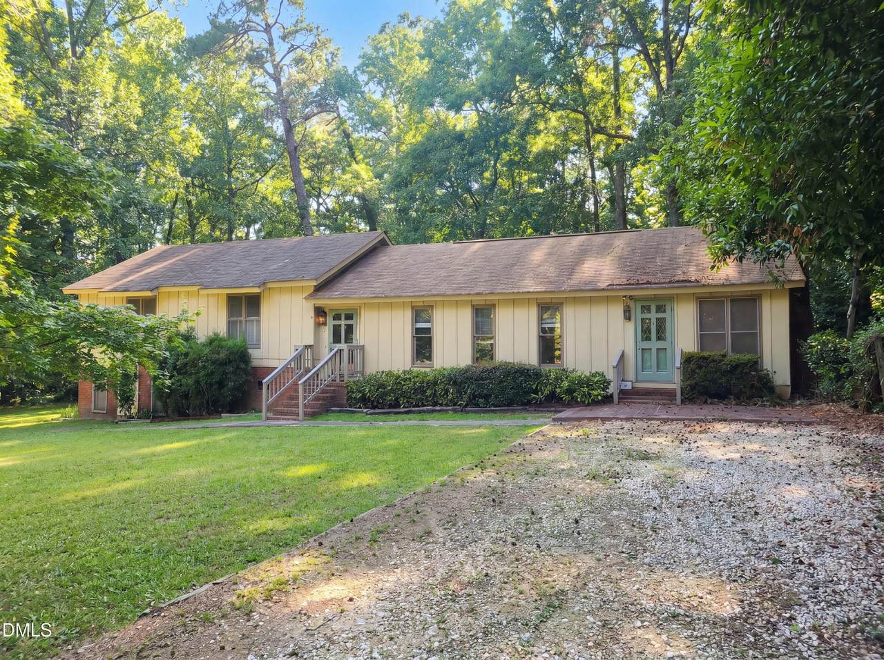 109 Wimberly Avenue - Photo 1