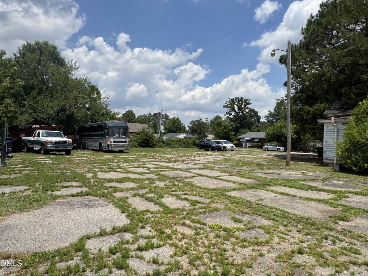 1200 Sauls Street - Photo 1