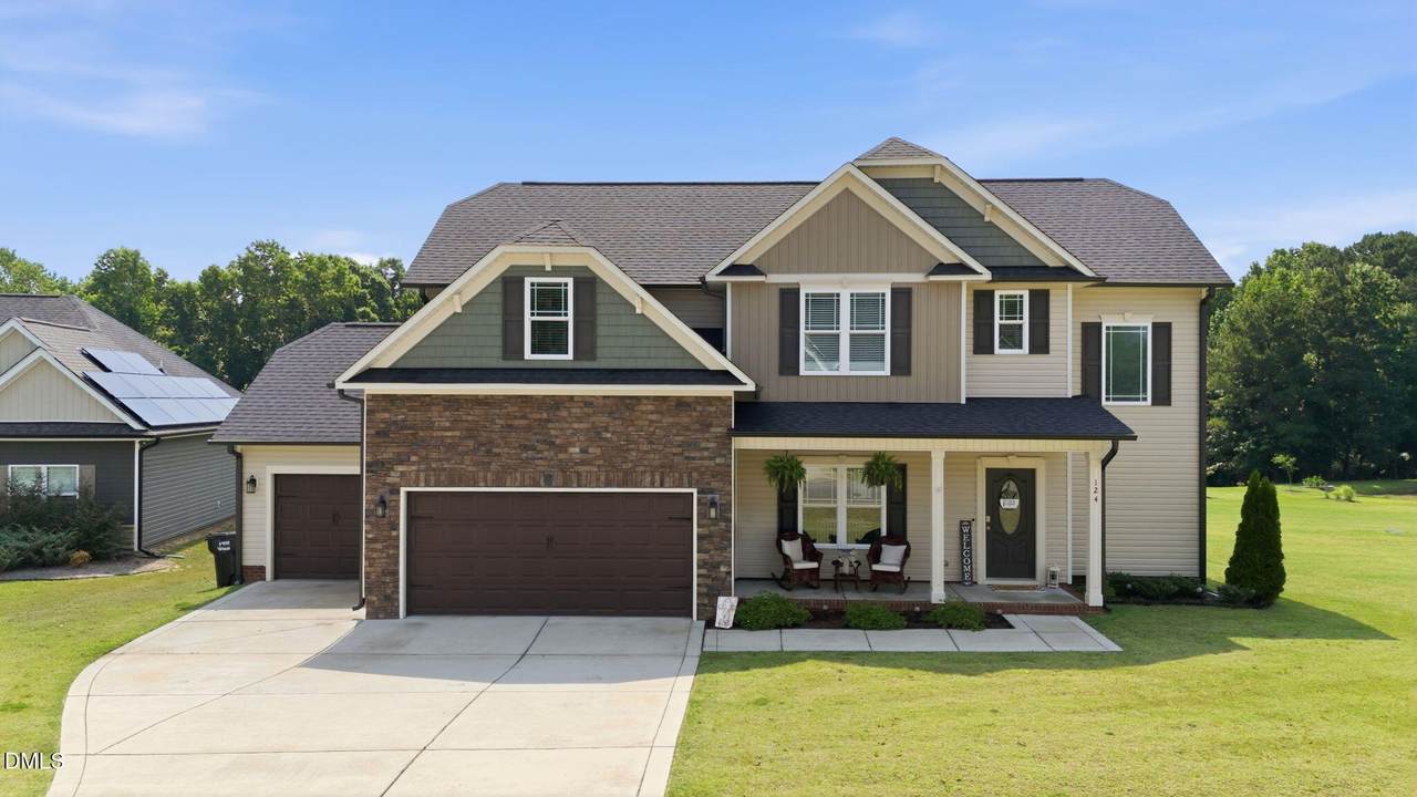 124 Shady Oaks Drive - Photo 1