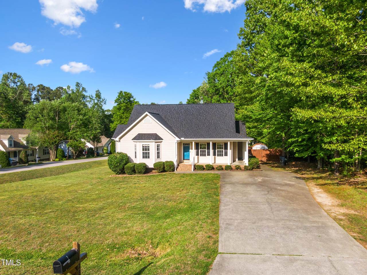 280 Beaver Ridge Drive - Photo 1