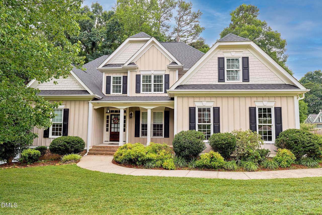136 Windsong Drive - Photo 1