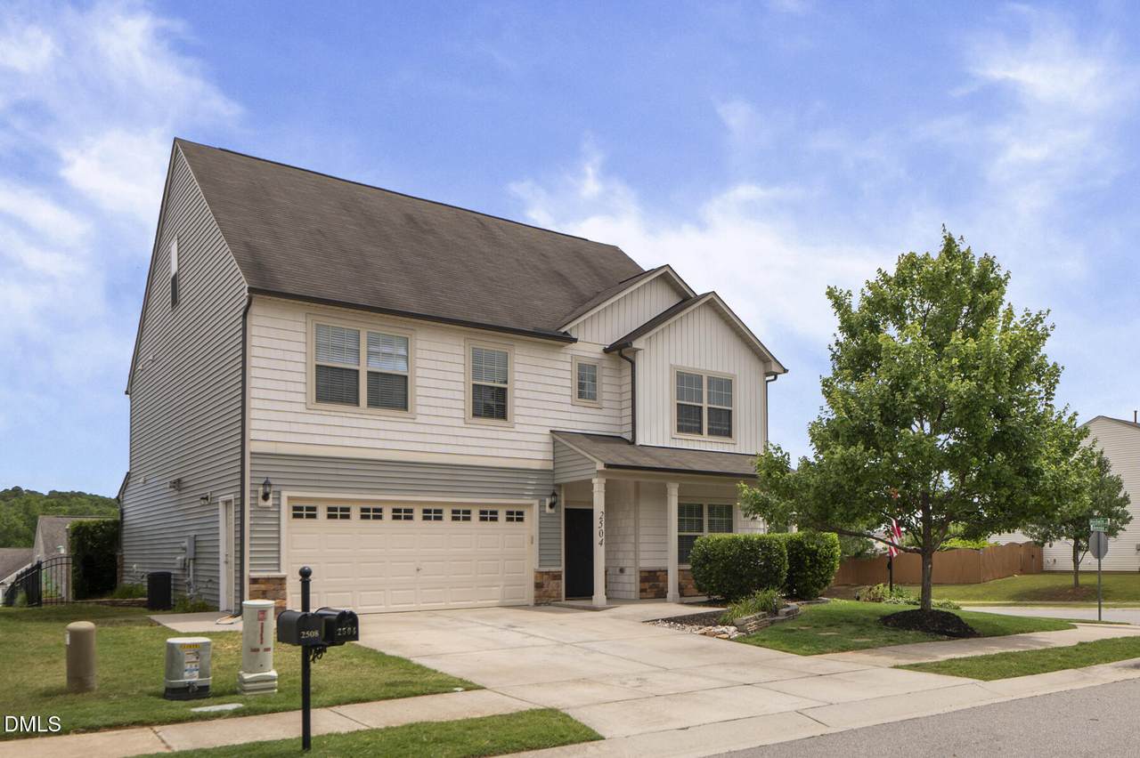 2504 Averon Drive - Photo 1