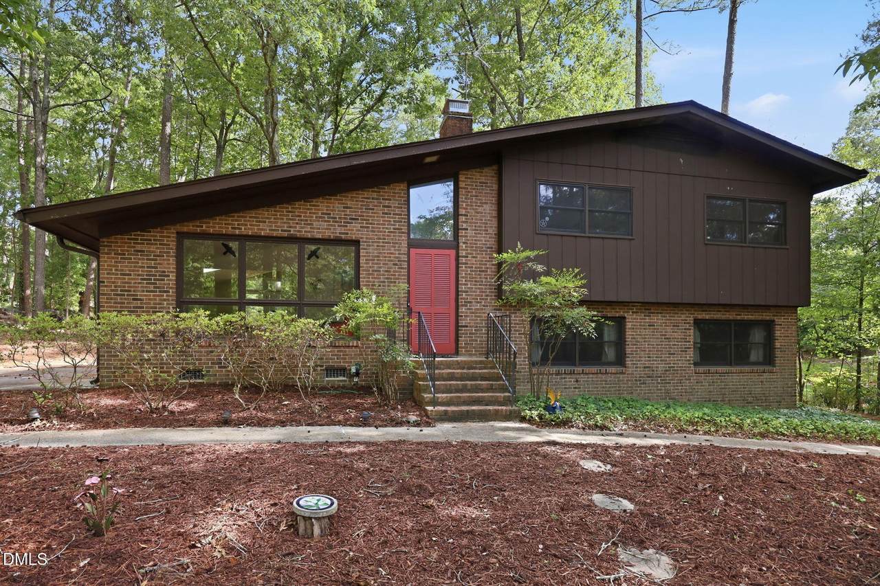 1904 Overland Drive - Photo 1